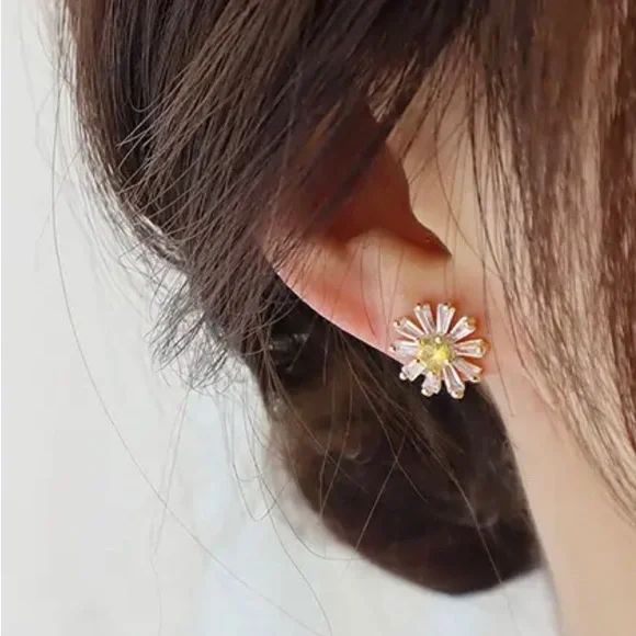 Yellow and White Round Crystal Sunflower 925 Sterling Overlay Earrings - Picture 7 of 7